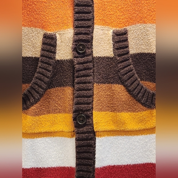 GAP Baby 6-12 months Onesie, Bunting suit, Outdoor wear, Cap with Pompom, Unisex - Picture 4 of 11